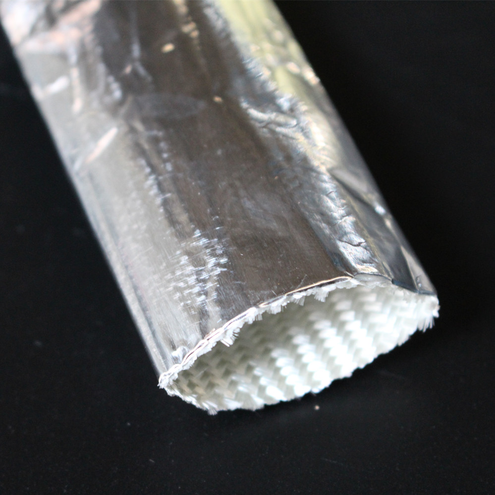 Čo je to hliníková tepelne reflexná manžeta zo sklenených vlákien?