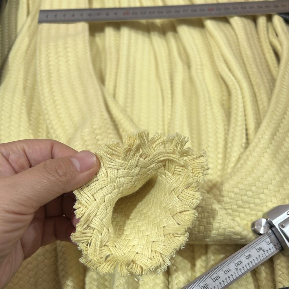 Kevlarové pletené návleky: Bezkonkurenčná ochrana pre káble a hadice